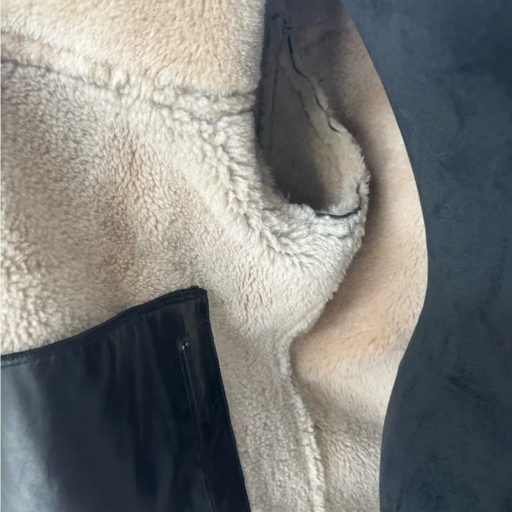 Brand new Men's real fur Aviator Jacket with Shearling Trim